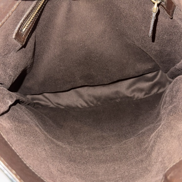 Authentic Gucci crossbody bag - Picture 9 of 15